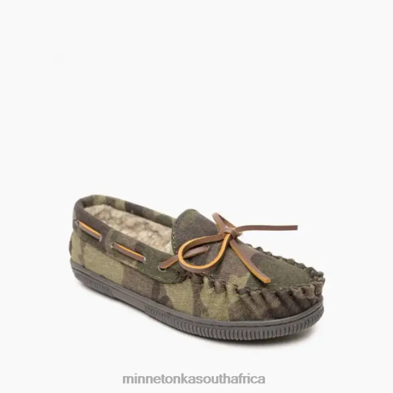 Minnetonka Footwear RNL6F499 Kids Pile Lined Hardsole Green Camo Print