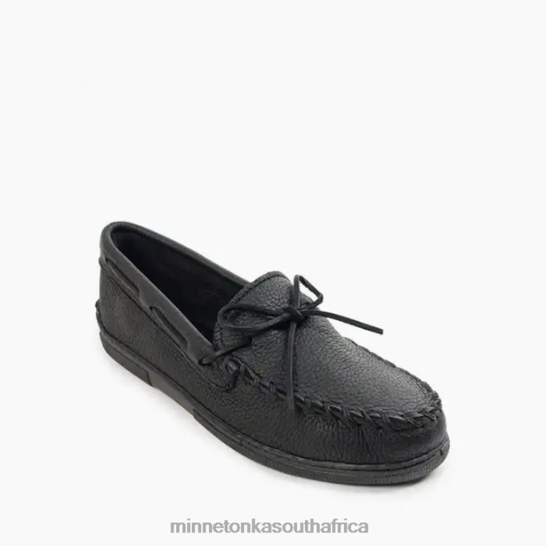 Minnetonka Footwear RNL6F324 Men Moosehide Classic Black