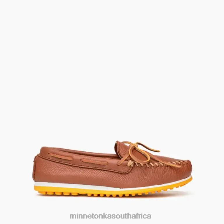 Minnetonka Footwear RNL6F348 Men Moosehide Plus Carmel