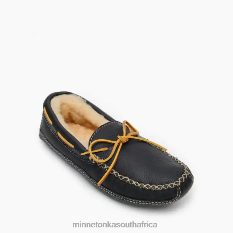 Minnetonka Footwear RNL6F409 Men Sheepskin Moose Slipper Black