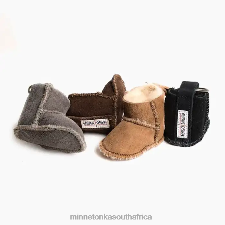 Minnetonka Accessories RNL6F536 Unisex Mini Boot Key Rings Tan