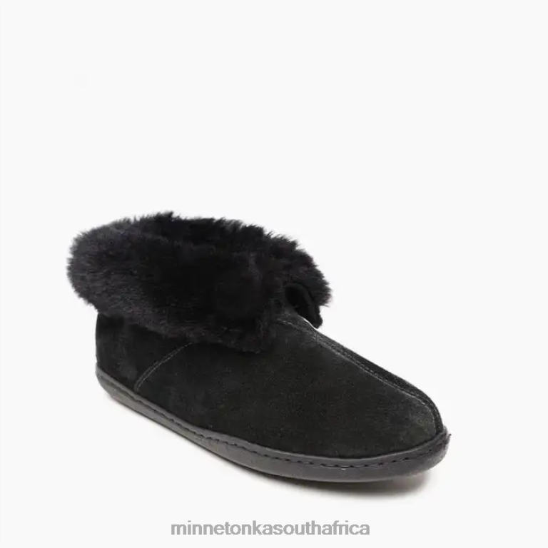 Minnetonka Footwear RNL6F33 Women Sheepskin Ankle Boot Black