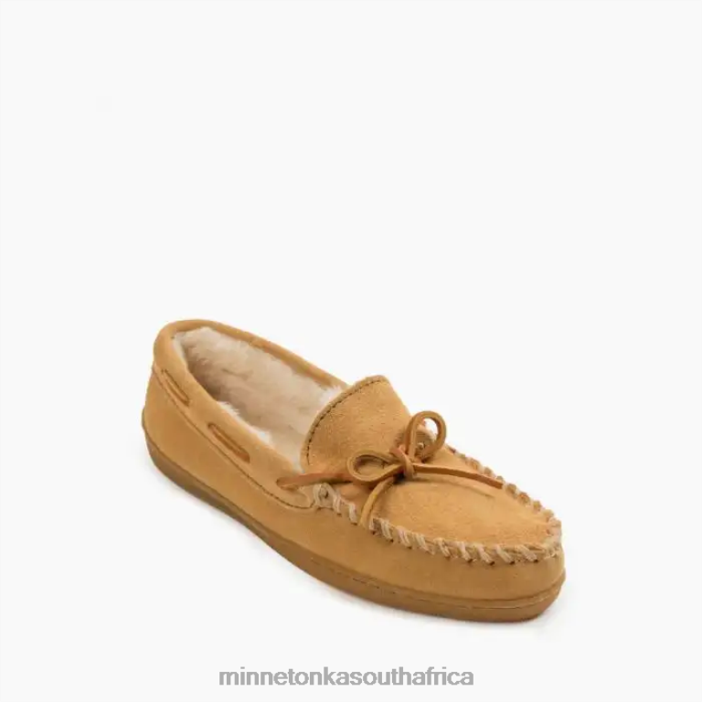 Minnetonka Footwear RNL6F217 Women Pile Lined Hardsole Tan
