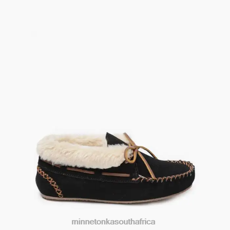 Minnetonka Footwear RNL6F229 Women Chrissy Black