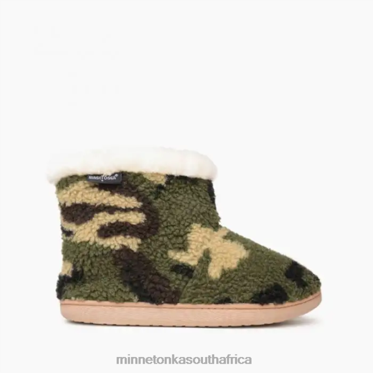 Minnetonka Footwear RNL6F241 Women Betty Camo Print